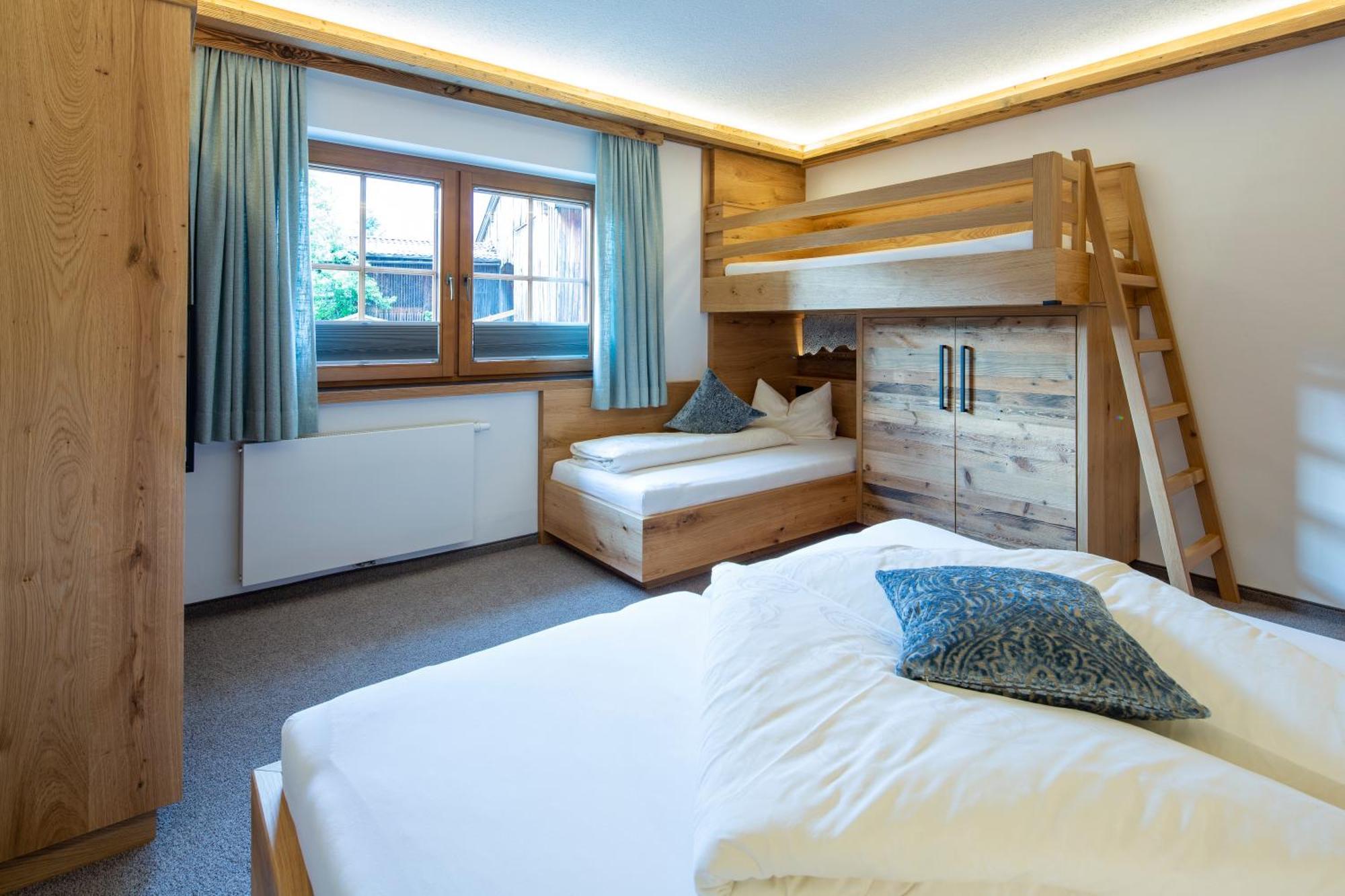 Gaestehaus Brantlhof Zimmer Und Ferienwohnungen In Going Am Wilden Kaiser エクステリア 写真