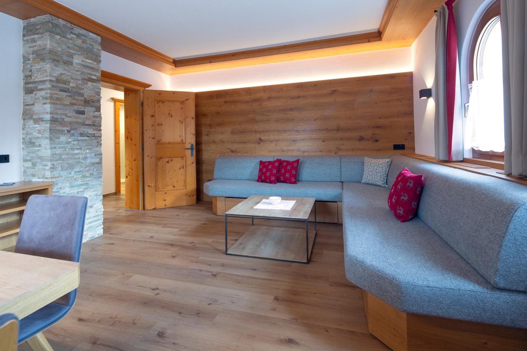 Gaestehaus Brantlhof Zimmer Und Ferienwohnungen In Going Am Wilden Kaiser エクステリア 写真